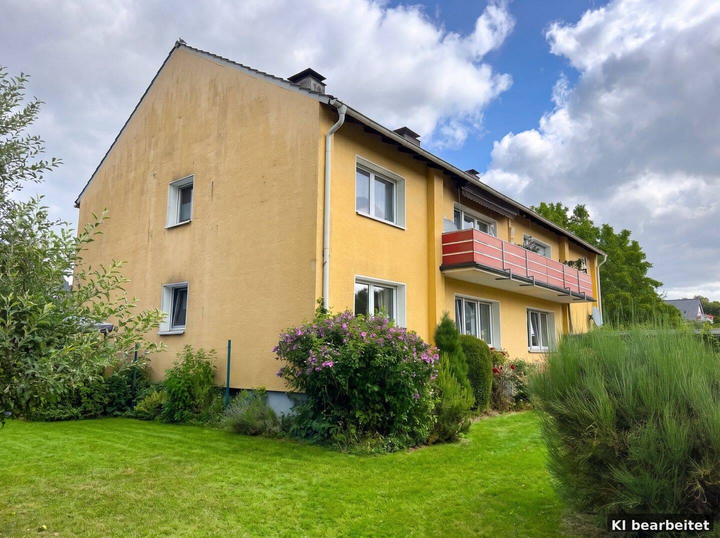 Immobilie in Unna - Gepflegte Kapitalanlage mit 4 Wohnungen und 4 Garagen, ruhige Lage - Bild 1