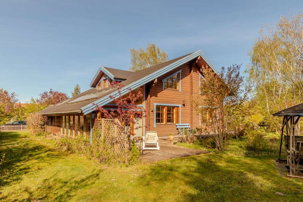 Immobilie in Gartow - Großzügiges Holzhaus in ruhiger Lage nahe dem Gartower See - Bild 2
