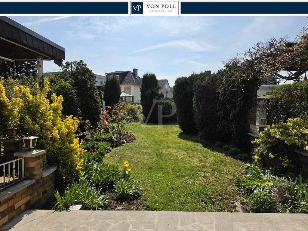 Immobilie in Friedrichsdorf - VON POLL - FRIEDRICHSDORF:
Einfamilienhaus mit vielen Möglichkeiten - Bild 0