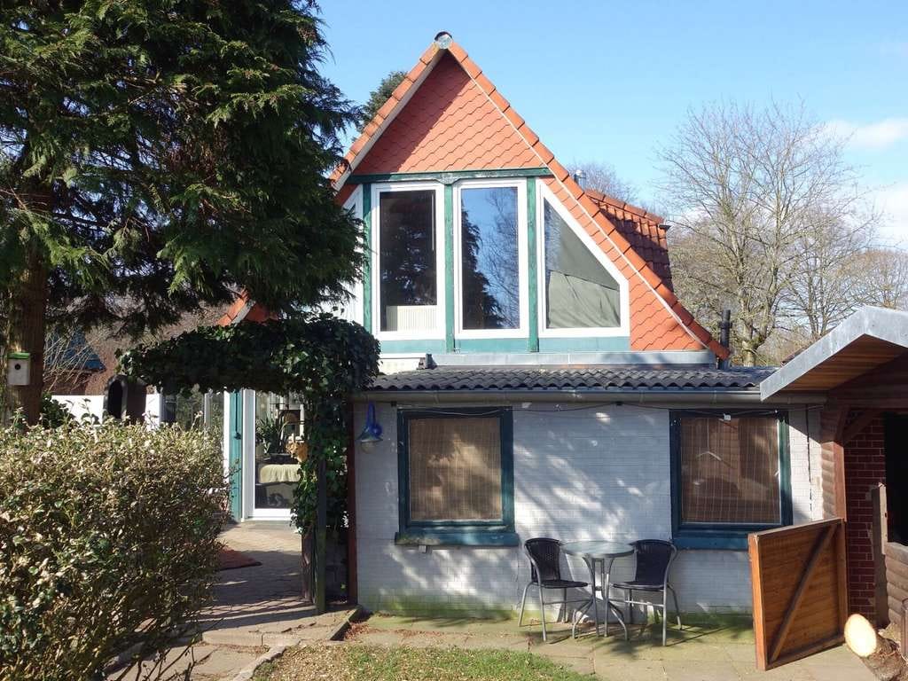 Immobilie in Brunsbüttel - Gepflegtes Einfamilienhaus in ruhiger Lage auf Erbbaugrundstück in Brunsbüttel - Bild 2