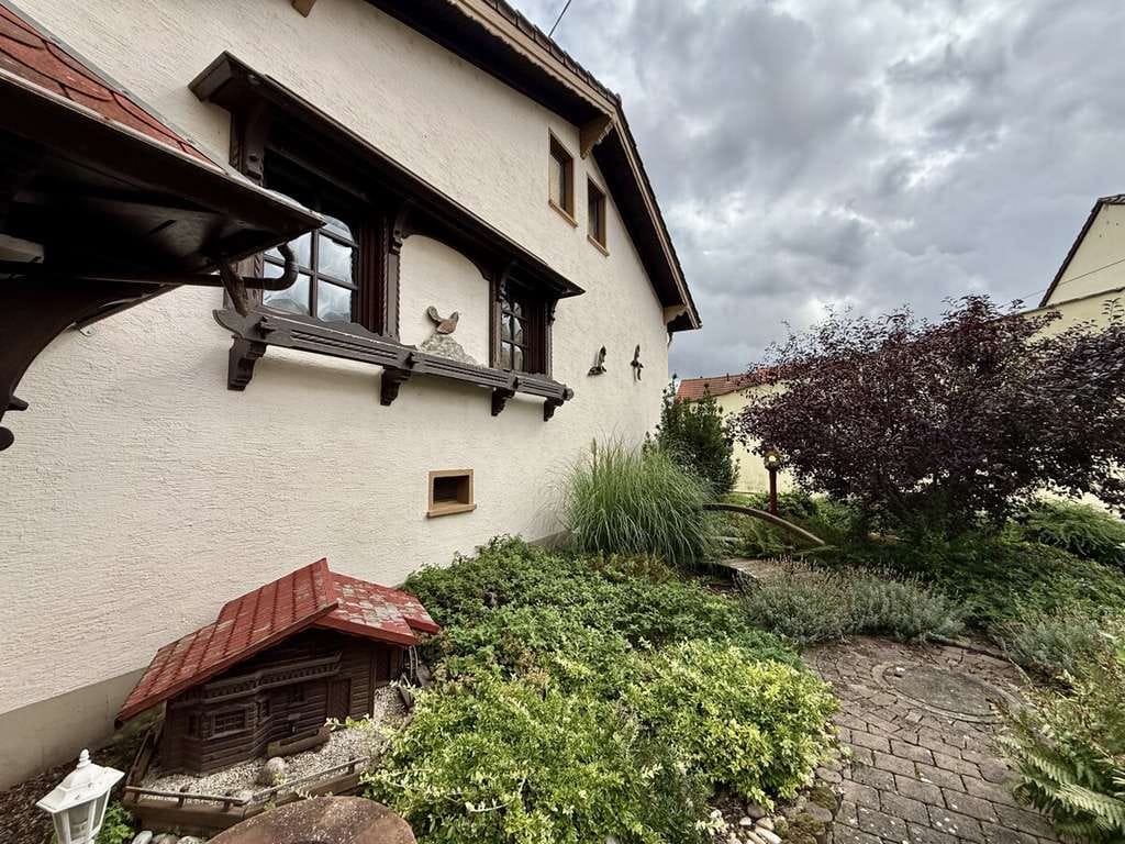 Immobilie in Westhofen - Bungalow mit umfangreichen Nutzungsmöglichkeiten in ruhiger Lage&komplett ausgestatteter Schreinerei - Bild 3