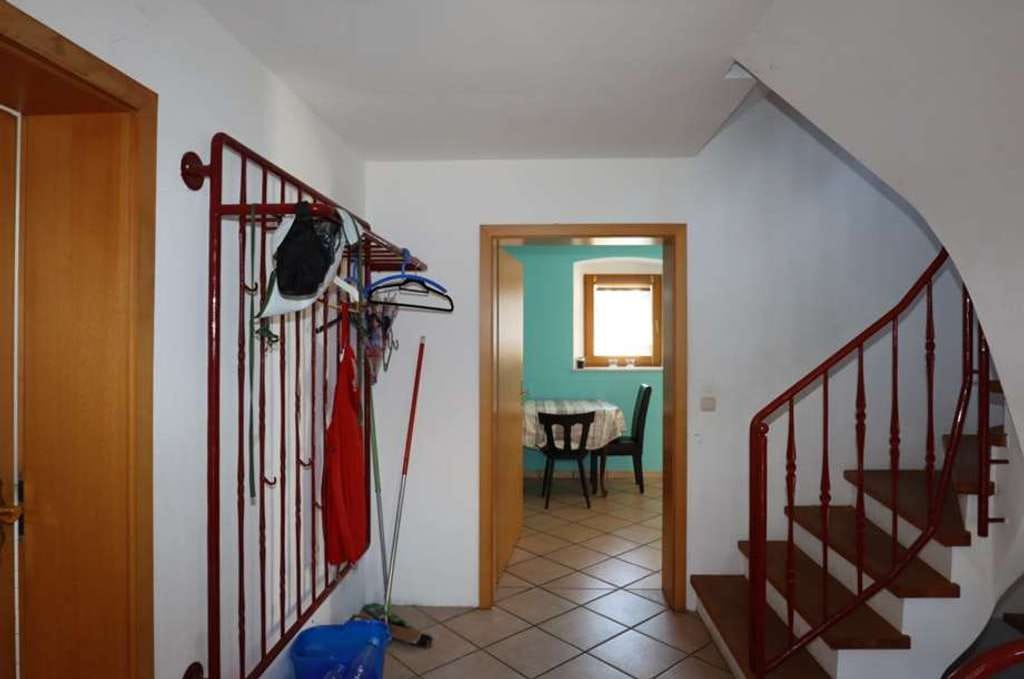 Immobilie in Saxler - Einfamilienhaus mit Einliegerwohnung und ehem. Scheune, Garten, Saxler - Bild 4