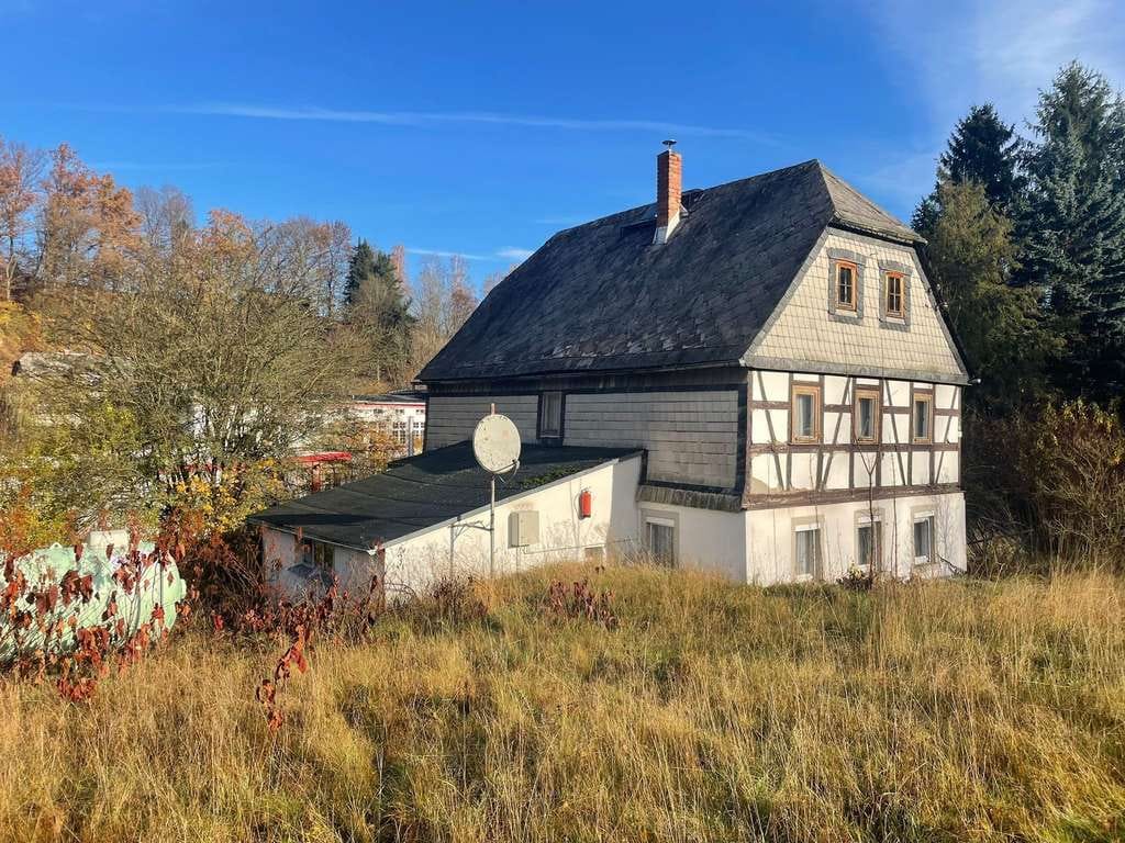 Immobilie in Burkhardtsdorf - Kleines Fachwerkhaus in unverbauter Lage - Bild 0