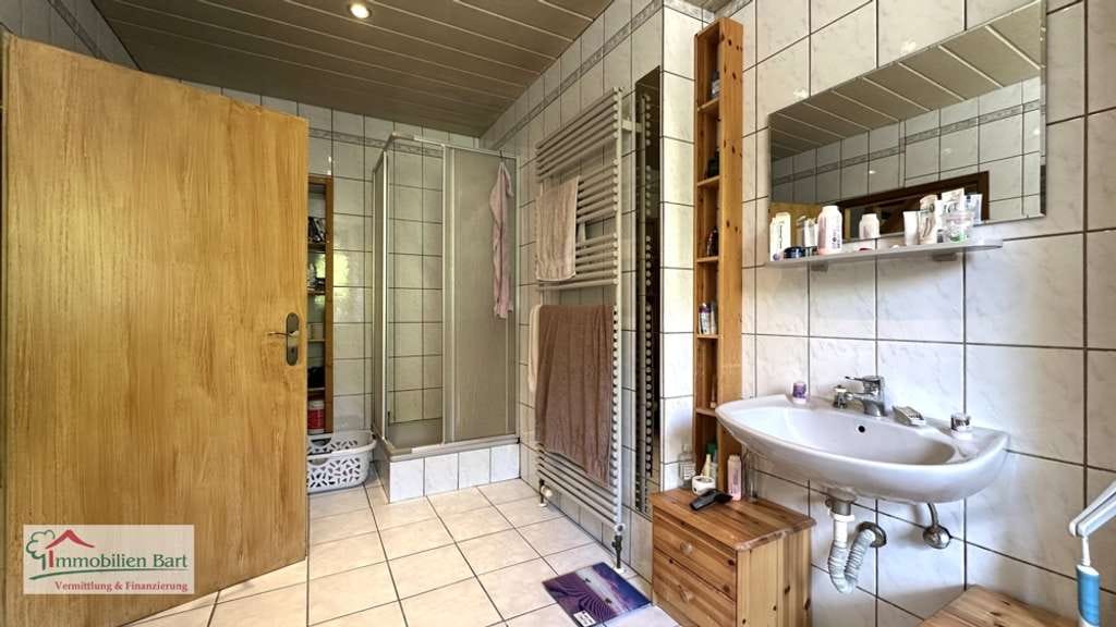 Immobilie in Freudenburg - GRENZNÄHE LUXEMBURG: WOHNHAUS MIT GARTEN UND GARAGE IN FREUDENBURG - Bild 2
