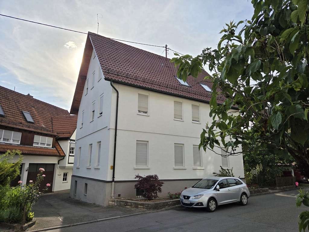 Immobilie in Weinstadt - Charmantes 3-Familienhaus mit Hofbereich in Weinstadt-Strümpfelbach - Bild 0