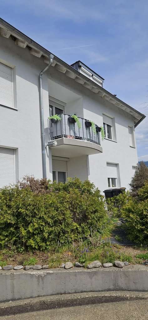 Immobilie in Schopfheim - Großzügige 4,5‑Zimmer‑Erdgeschosswohnung mit zwei Terrassen, Tiefgaragen‑ & Außenstellplatz - Bild 3