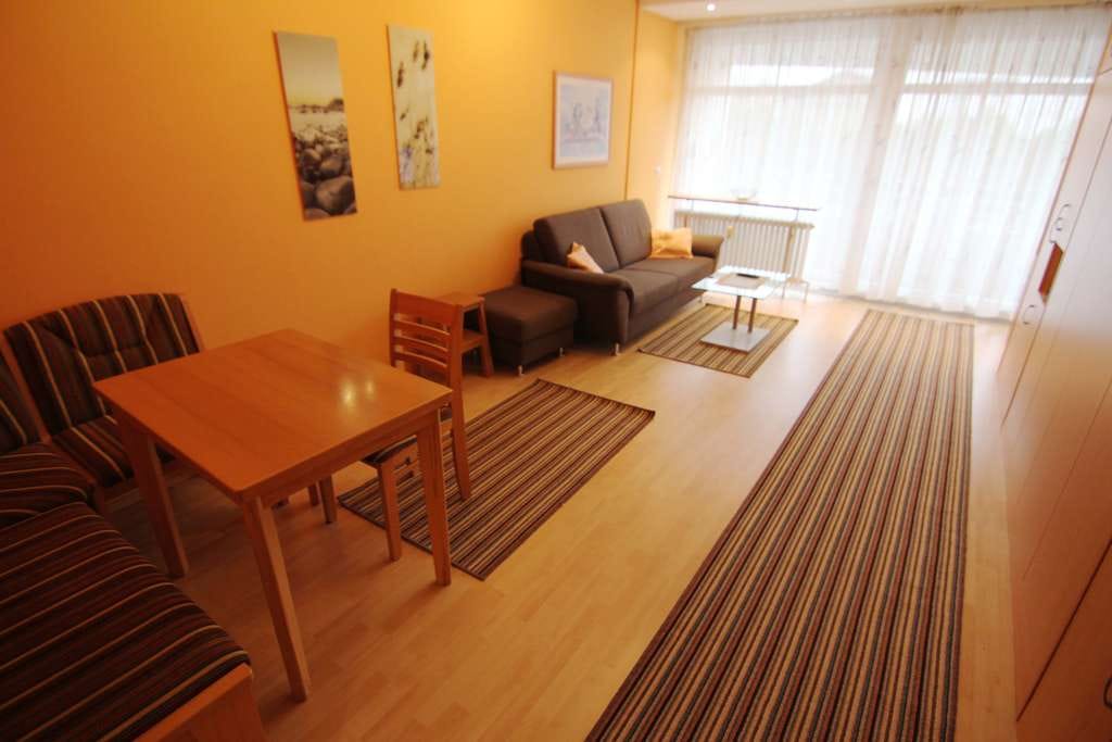 Immobilie in Bad Füssing - Charmante 1-Zimmer-Wohnung mit Balkon in zentraler und ruhiger Lage von Bad Füssing - Bild 1