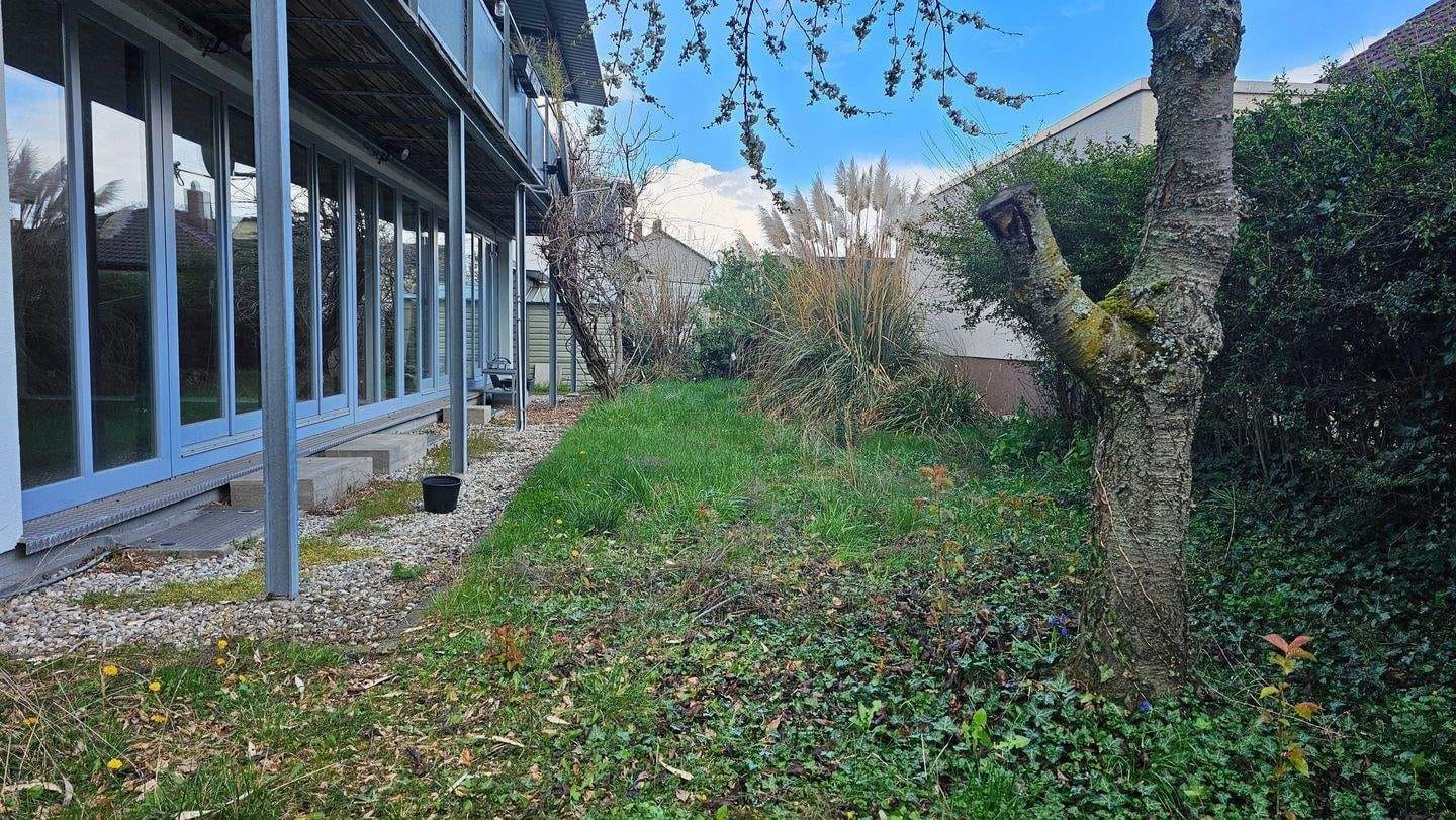 Immobilie in Wachenheim an der Weinstraße - Zweifamilienhaus in bevorzugt ruhiger Lage mit dem gewissen ETWAS  !  - Bild 1