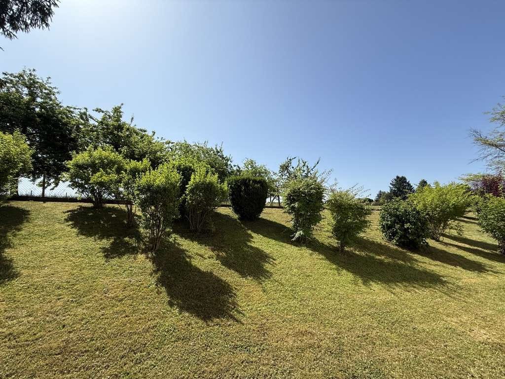 Immobilie in Dobel - Charmante Hochparterre-Wohnung mit Balkon, Gemeinschaftspool & Sauna - Bild 4