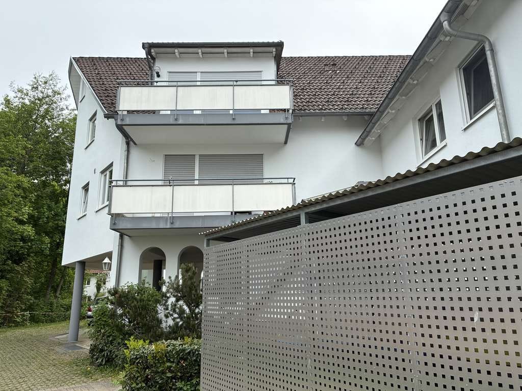 Immobilie in Stegen - Von Privat:  3-Zimmer-Wohnung mit ausgebautem Studio in Stegen, ruhig und zentral - Bild 0