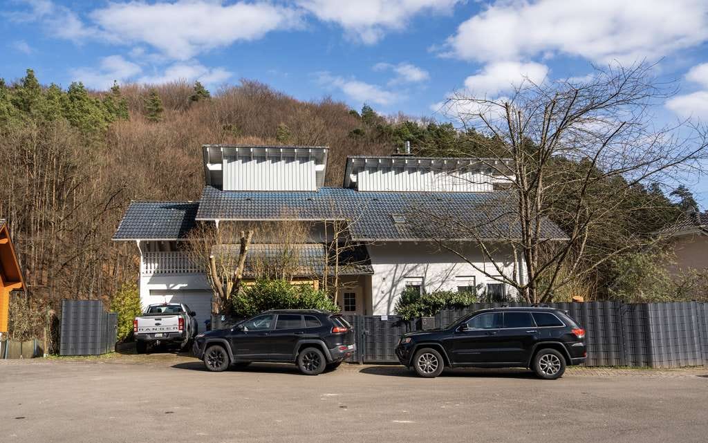 Immobilie in Hettenhausen - Geräumiges Einfamilienhaus in ruhiger Sackgassenlage - Bild 0