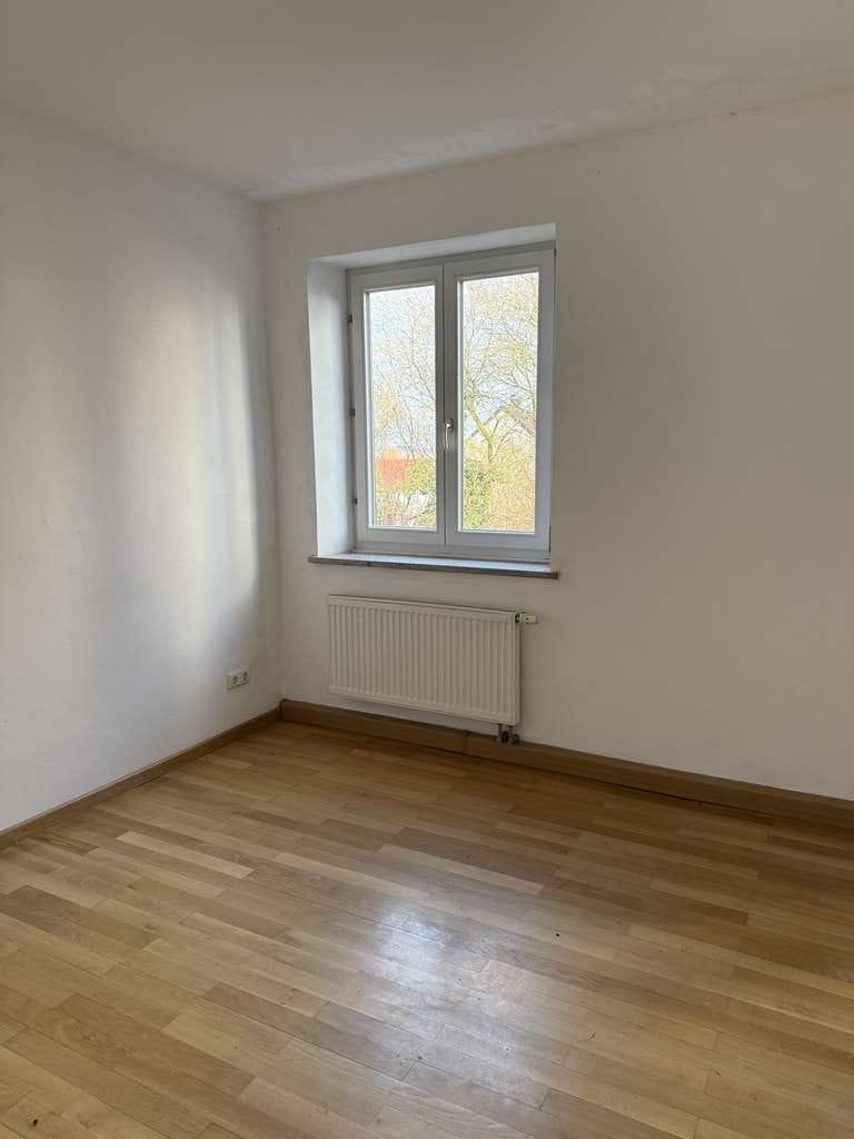 Immobilie in Aindling - Ehemaliges Pfarrhaus in Stotzard mit großem Grundstück zu verkaufen! - Bild 3