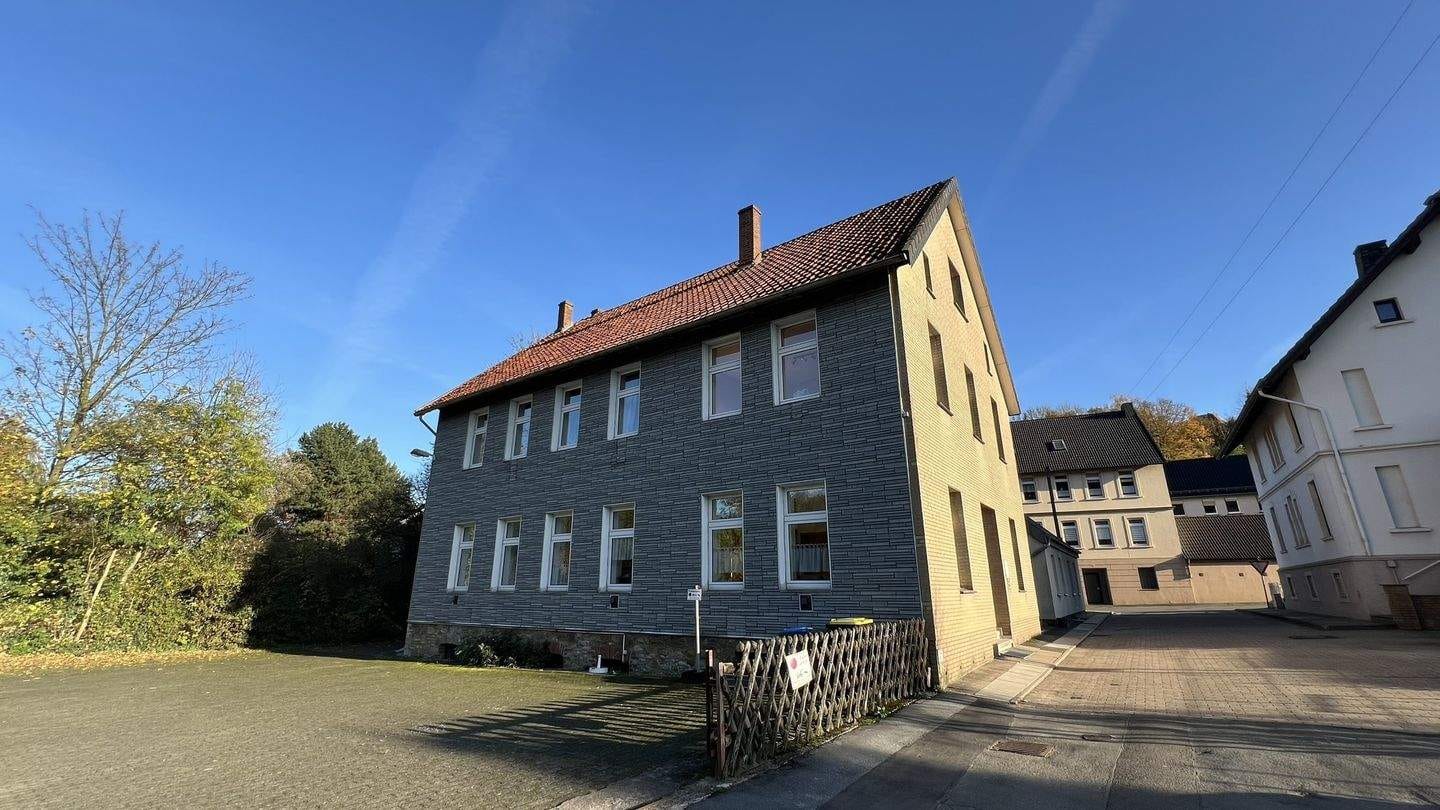 Immobilie in Vlotho - Vielseitiges Wohn- und Gewerbeobjekt mit großem Grundstück und Ausbaupotenzial! - Bild 0