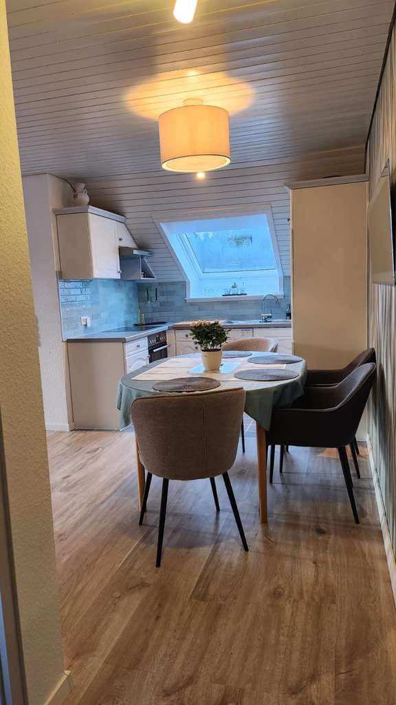 Immobilie in Neuweiler - Privat zu Verkaufen. 2-Zimmer Dachgeschosswohnung mit Balkon. - Bild 4