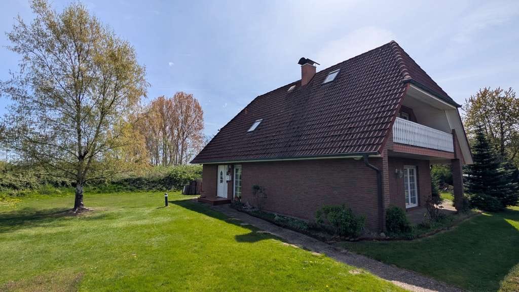 Immobilie in Dassendorf - Für die Familie! Gut aufgeteiltes Einfamilienhaus auf großem Grundstück - Bild 1