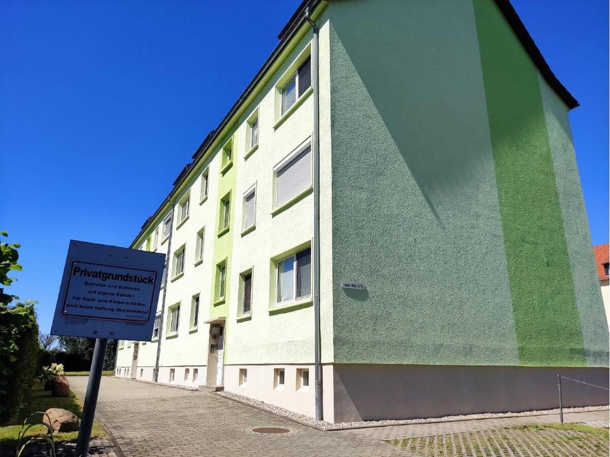 Immobilie in Thallwitz - Günstiger geht nicht - 3 Zimmer inklusive Stellplatz auf dem Land - Bild 1
