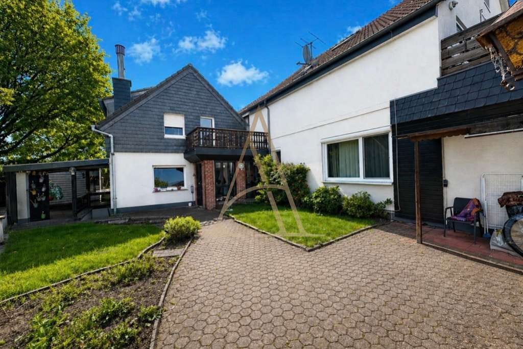Immobilie in Odenthal - Einfamilienhaus in Odenthal - Naturnah wohnen mit guter Anbindung - Bild 1