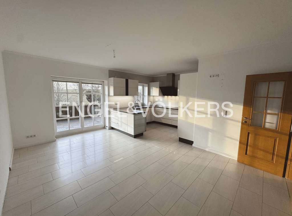 Immobilie in Papendorf - Lichtdurchflutete Maisonettewohnung mit Blick ins Grüne - Bild 3