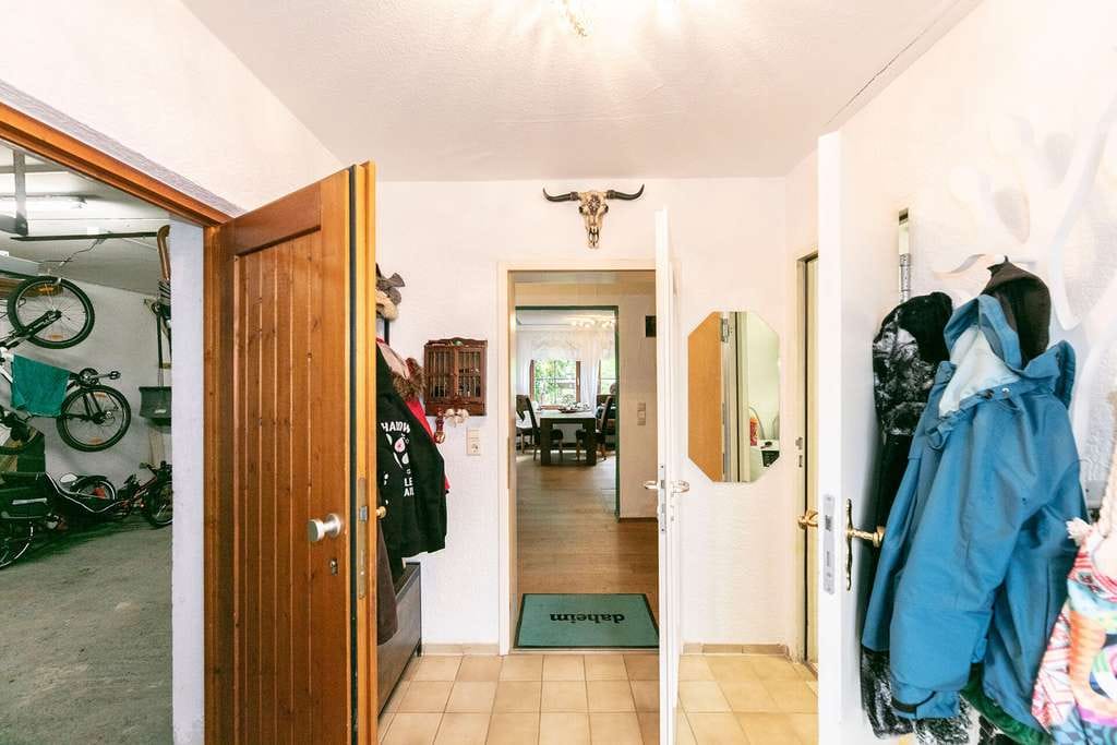 Immobilie in Oberdischingen - Charmantes Doppelhaus mit schönem Garten 
Ihr Platz zum Leben! - Bild 3
