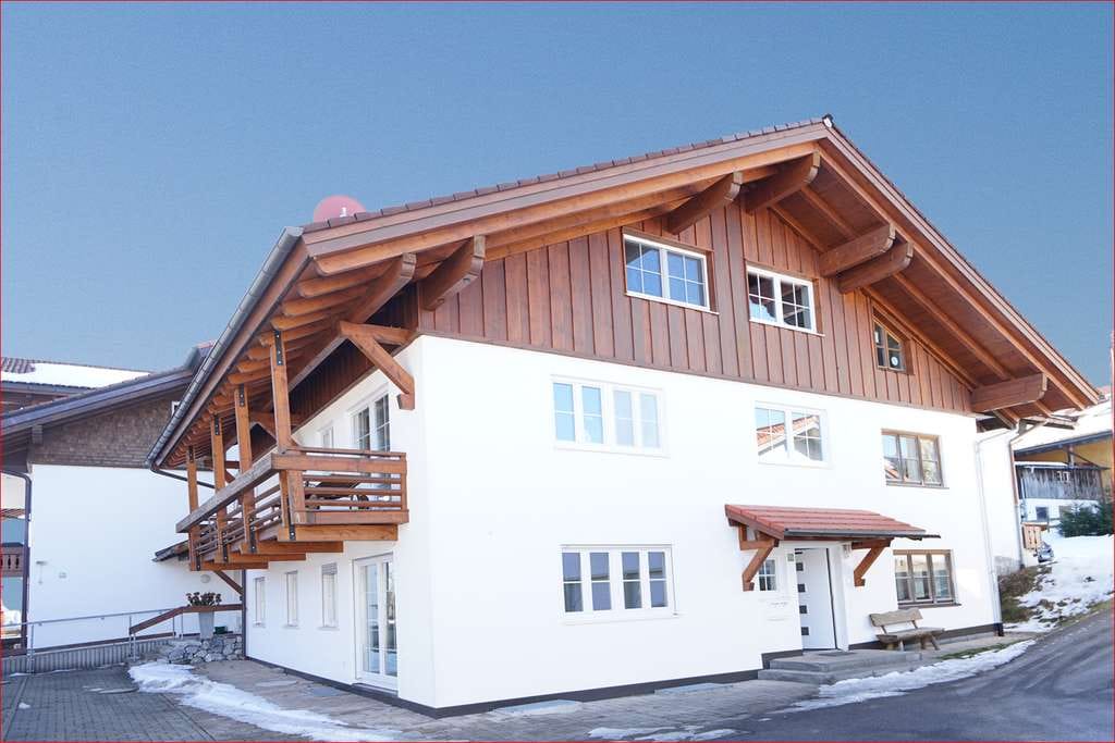 Immobilie in Fischen im Allgäu - Zweifamilienhaus oder gutes Renditeobjekt in Maderhalm! - Bild 0