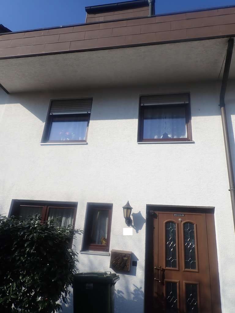 Immobilie in Langenzenn - Galerie Reihenmittelhaus mit Wintergarten - Bild 0