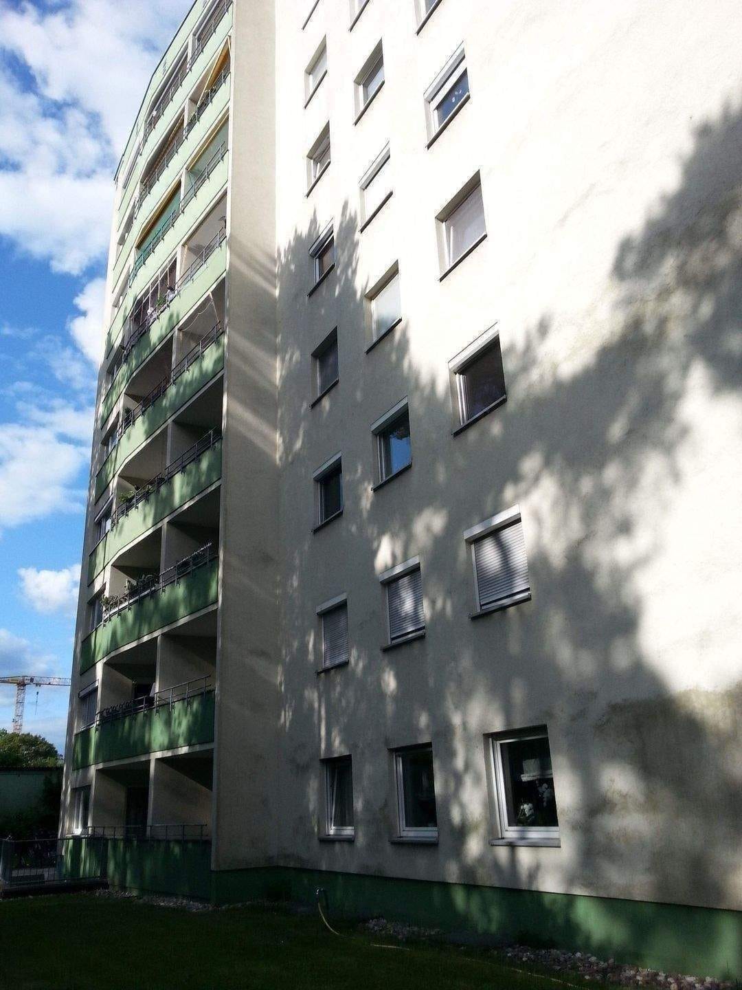Immobilie in Spardorf - 2-Zimmer-ETW in Spardorf mit 60 m² Wohnfläche und großem Westbalkon in sehr ruhiger Waldrandlage - Bild 1