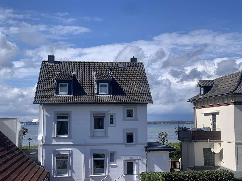 Immobilie in Laboe - Laboe, Top Lage,  Mehrfamilienhaus in 2. Reihe zum Strand,  Mehrgenerationenhaus oder NEUBAU möglich - Bild 2