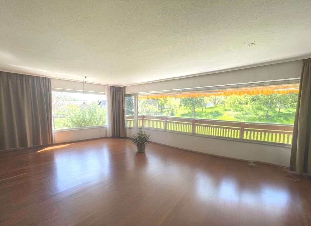 Immobilie in Neckarsteinach - Freistehendes Einfamilienhaus mit Einliegerwohnung und Blick ins Grüne - Bild 3