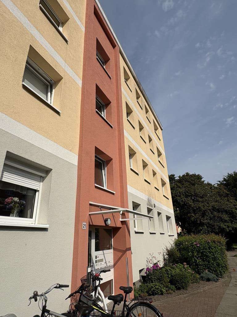 Immobilie in Elmshorn - SOLIDE KAPITALANLAGE IN KOMPLETT SANIERTEM GEBÄUDE ! - Bild 1
