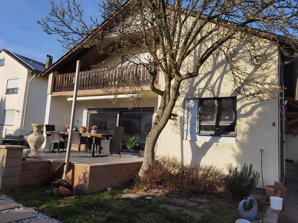 Immobilie in Erligheim - Einfamilienhaus zu verkaufen - Bild 0