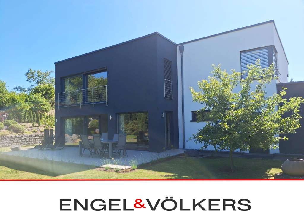 Immobilie in Altweidelbach - Repräsentativer Bauhaus Stil mit gehobener Ausstattung - Bild 0