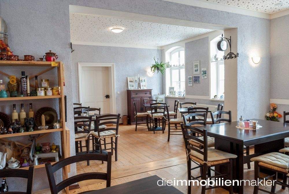 Immobilie in Heideblick - Vielseitig nutzbares Anwesen: Cafe' & Pension und Wohnen unter einem Dach - im historischen Ambiente - Bild 2