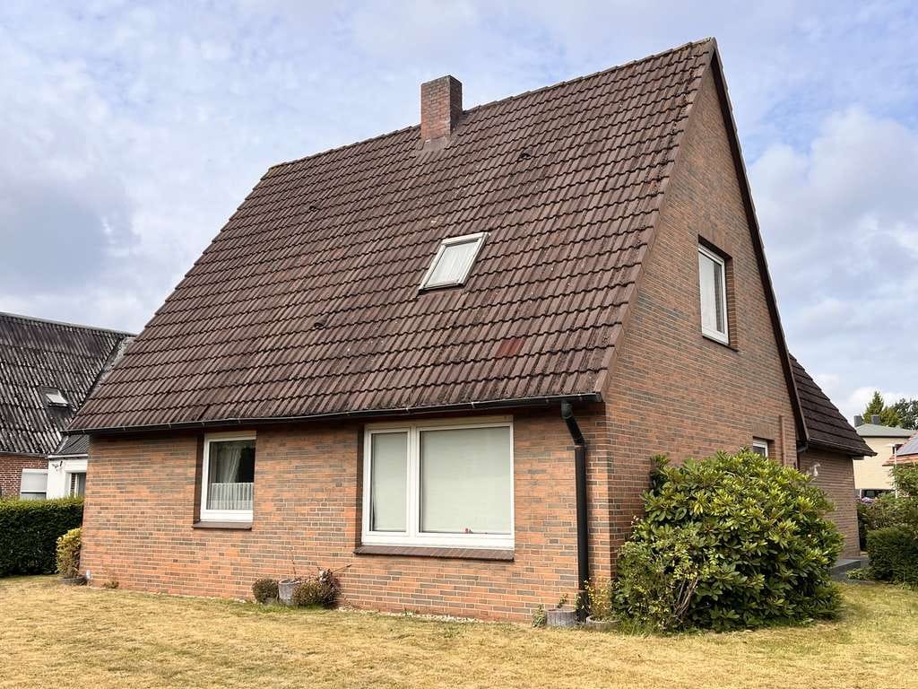 Immobilie in Borstel-Hohenraden - Charmantes Zuhause in Borstel-Hohenraden - gepflegte Immobilie mit guter Bausubstanz - Bild 2