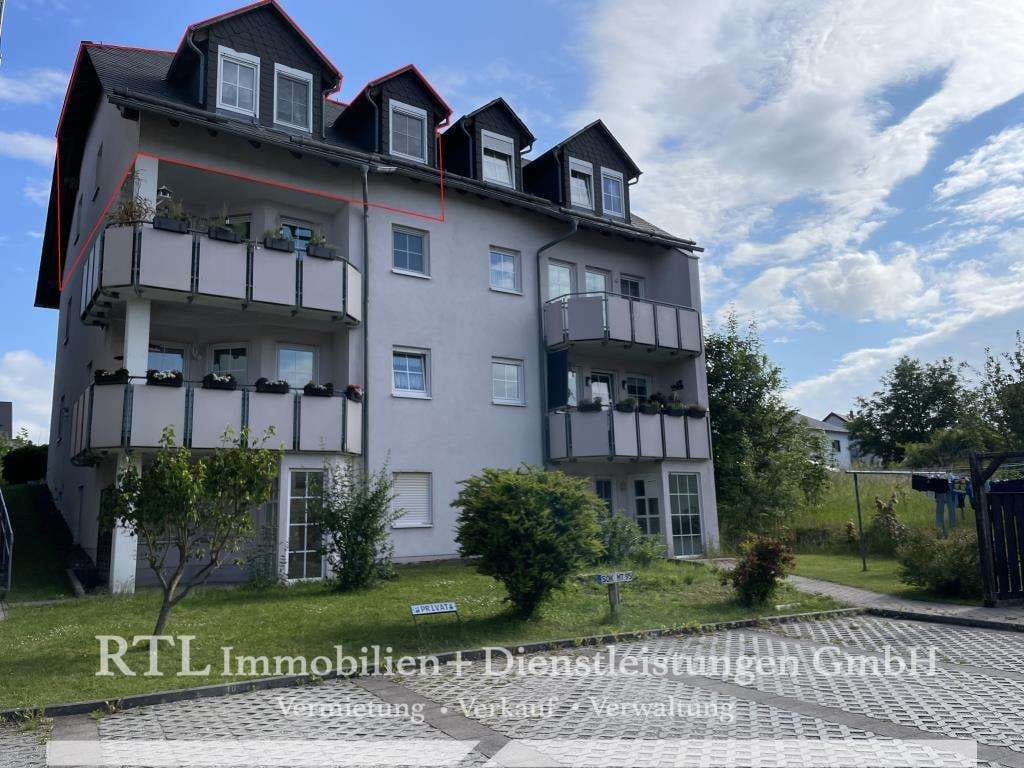 Immobilie in Bad Lobenstein - 2-Zimmer-Dachgeschoss in bester Lage von Bad Lobenstein! (A1706) - Bild 0