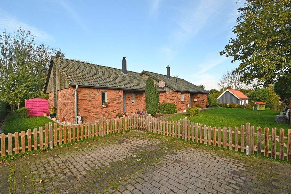Immobilie in Aventoft - EBENERDIGES WOHNEN - Modernes Doppelhaus in Sackgassenlage - Bild 2