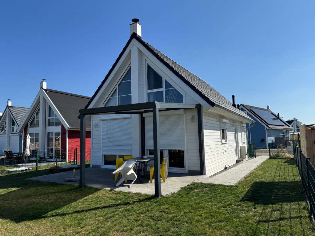Immobilie in Wandlitz - Neuwertiges Ferienhaus Zerpenschleuse - Bild 0