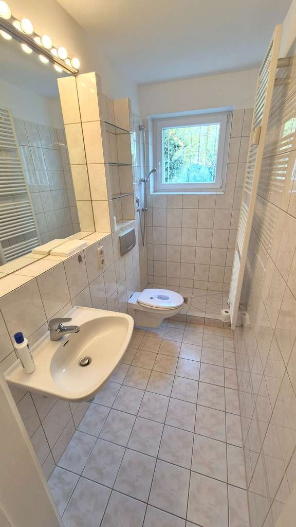 Immobilie in Bad Kissingen - Zentrumsnahes Anwesen in direkter Waldrandlage mit Panoramablick auf den Kurgarten - Bild 2