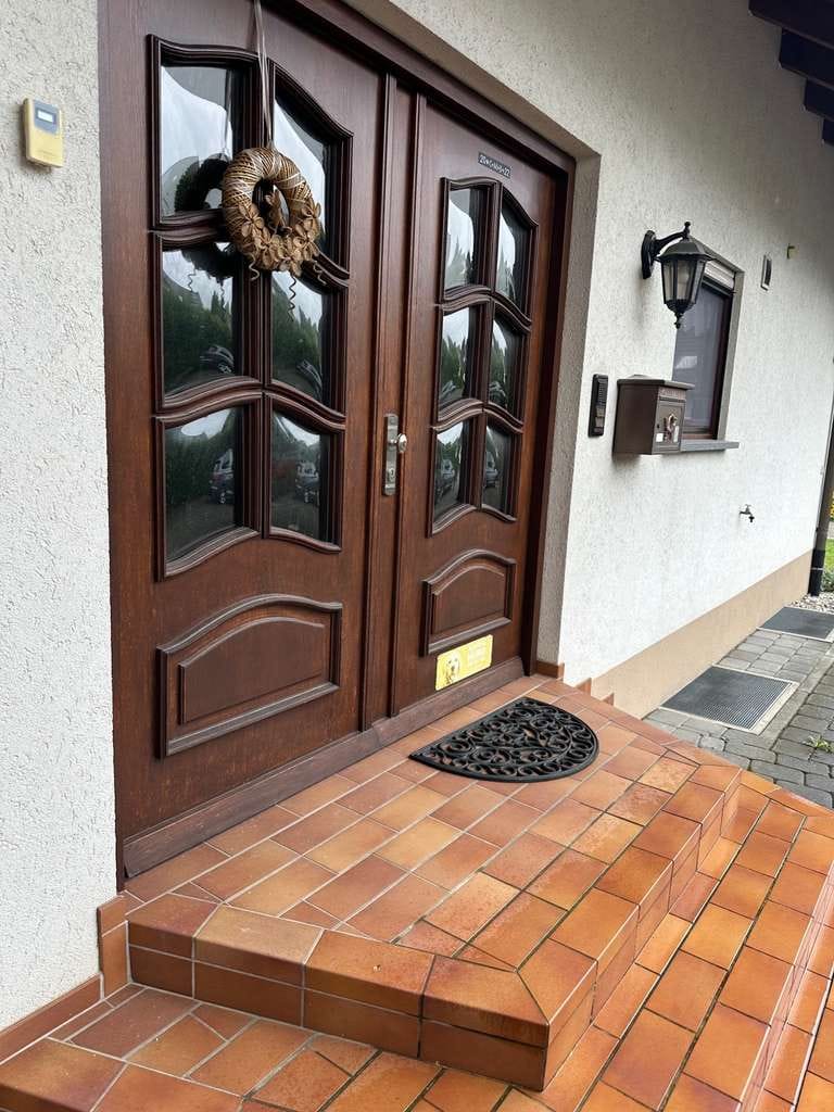 Immobilie in Bad Säckingen - Modernisiertes Wohnjuwel: Großzügiges Mehrfamilienhaus mit Doppelgarage - Bild 1