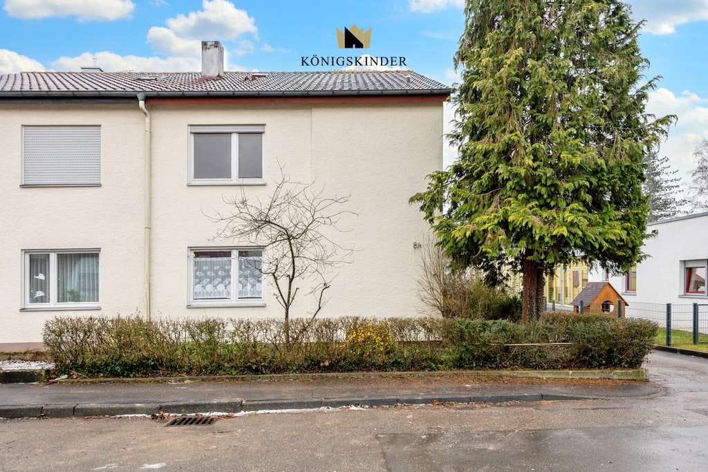 Immobilie in Hochdorf - Großzügige Doppelhaushälfte mit ca. 159m² Wohnfläche, vielseitiger Raumaufteilung, Garten und Garage - Bild 2