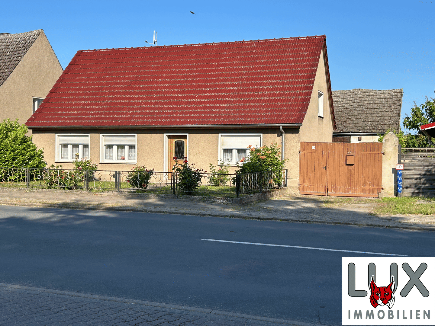 Immobilie in Osterburg (Altmark) - Bereits verkauft !  Kleines Haus für Handwerker ! - Bild 0