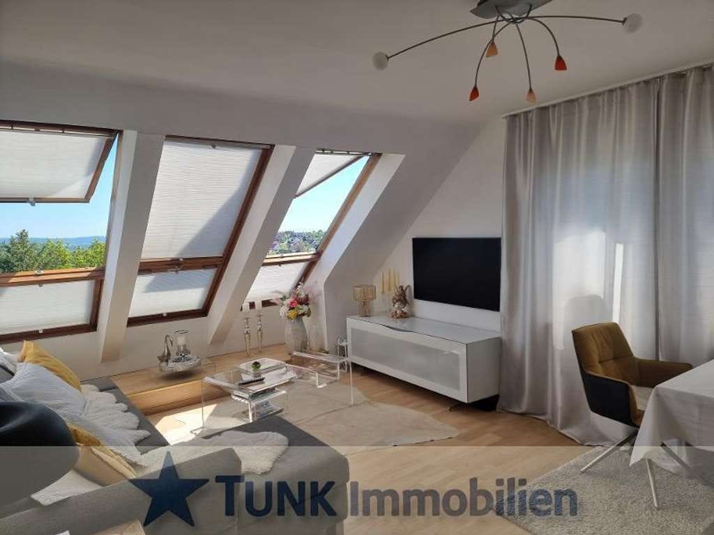 Immobilie in Mömbris - Am Feldrand mit Traumhaften Ausblick, Außen Pool, Sauna, EBK und Autostellplatz in Mömbris/Daxberg! - Bild 0