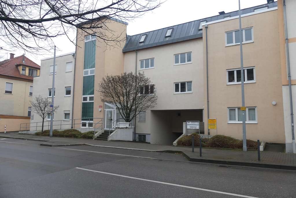 Immobilie in Bruchsal - Zukunftssichere Investition! Attraktive Erdgeschosswohnung in betreuter Wohnanlage - Bild 2