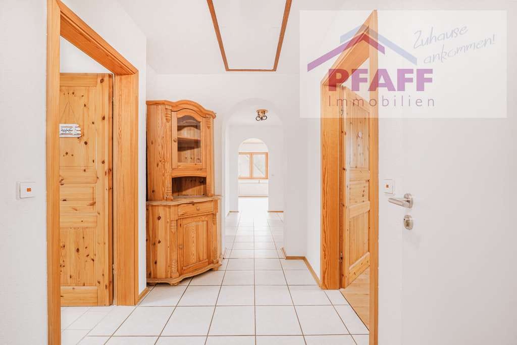 Immobilie in Allensbach - Zuhause ankommen in Allensbach-Langenrain! Außergewöhnliche 5 Zimmer-Wohnung im DG, frei ab sofort - Bild 4