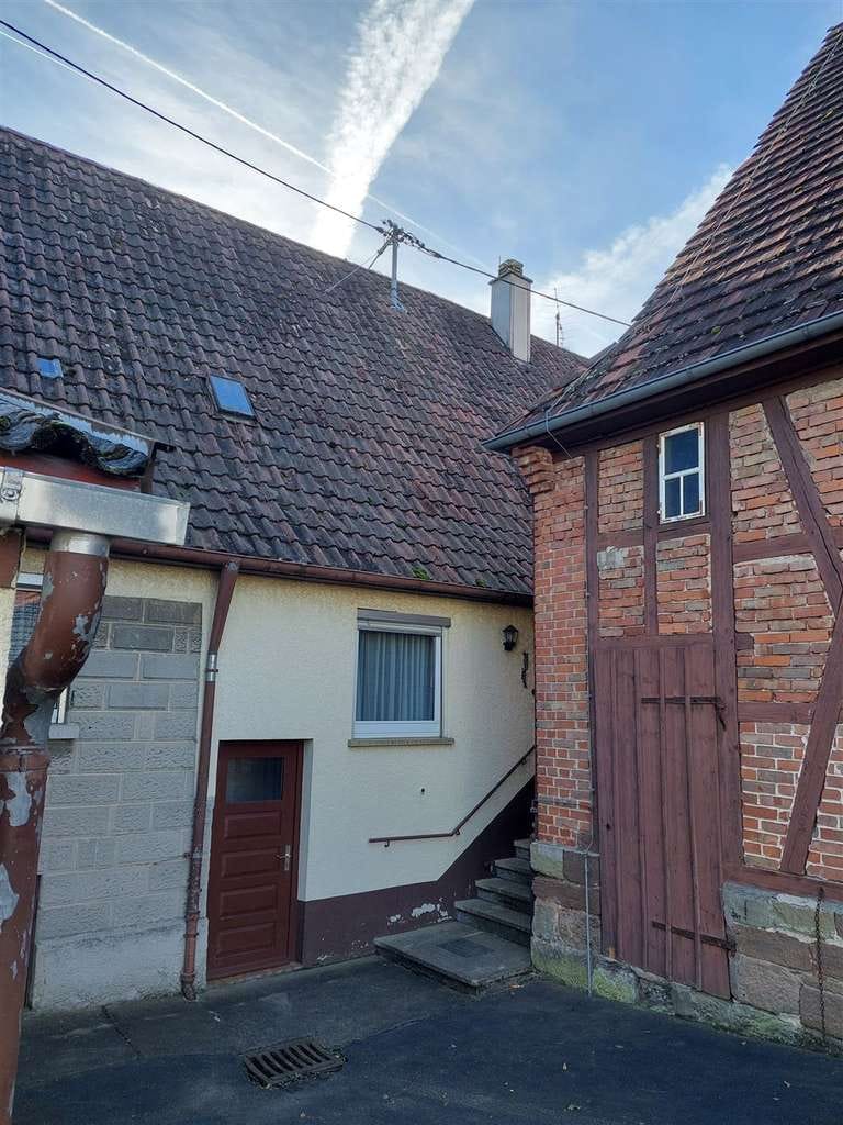 Immobilie in Rudersberg - Ehem. Bauernhaus, 5 Zi., DG ausbaufähig! Gewölbekeller u. ehem. Stall!*Gleich einziehen!*   - Bild 2
