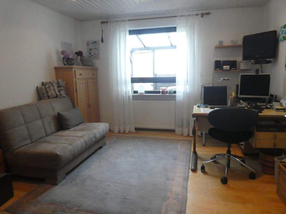 Immobilie in Wallertheim - Großzügiges Wohnhaus mit Pool und Einliegerwohnung in attraktiver Lage von Wallertheim! - Bild 4