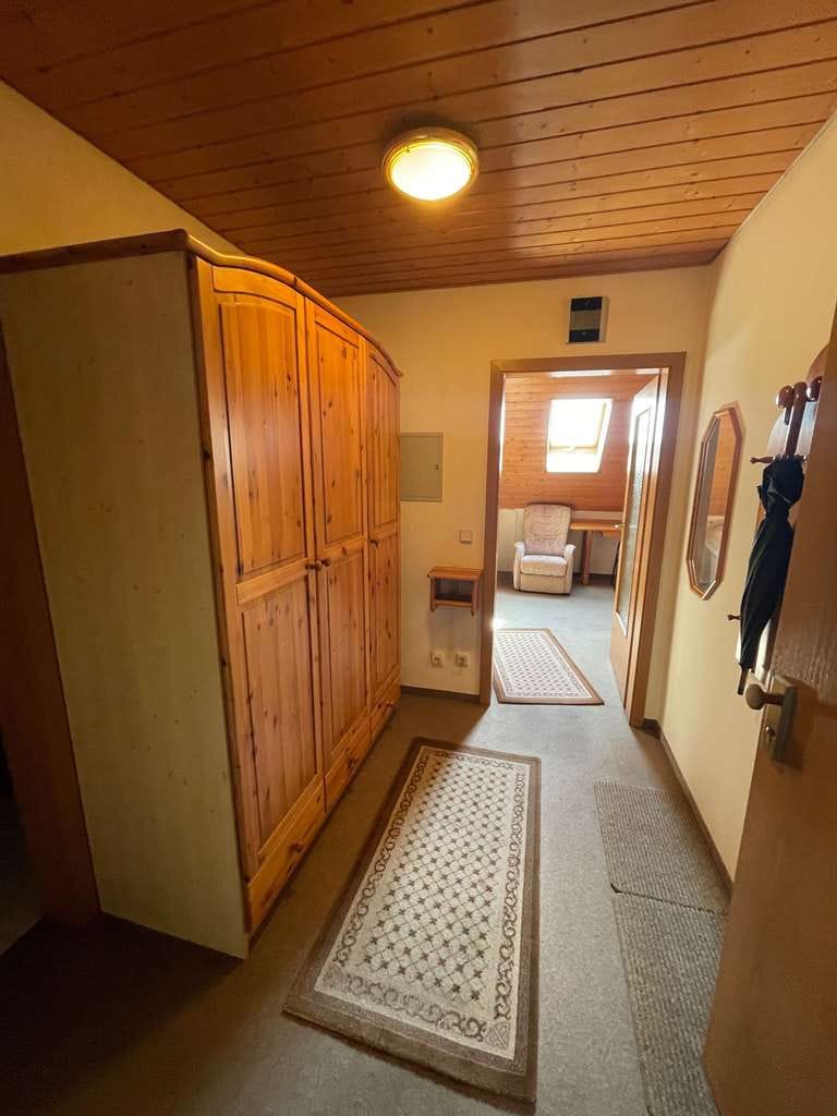 Immobilie in Neumarkt in der Oberpfalz - Großzügiges Apartment mit Mietpotenzial!  - Bild 1
