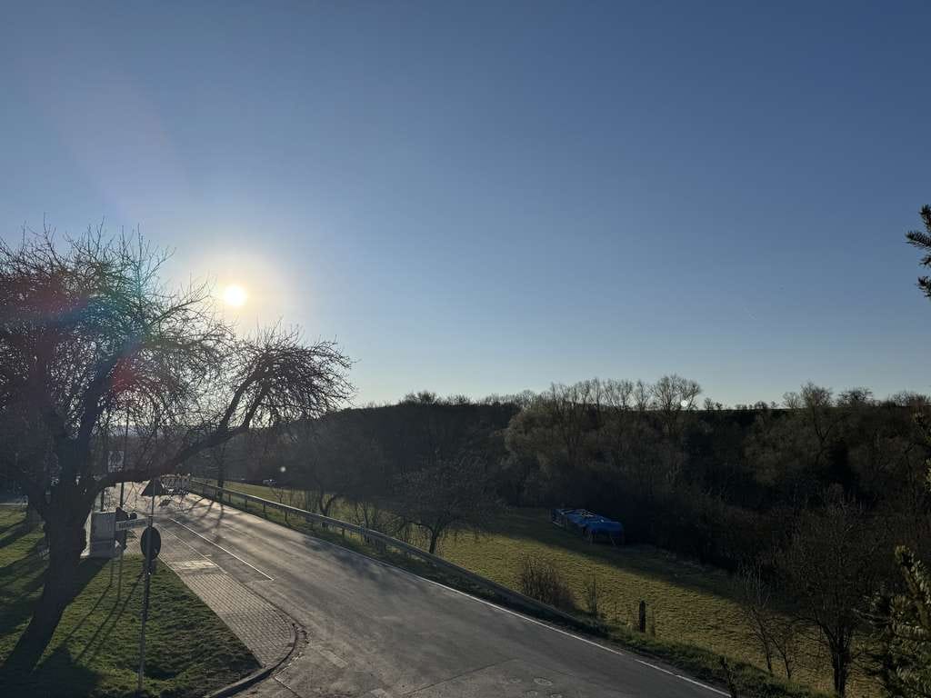 Immobilie in Hünfeld - DOPPELHAUSHÄLFTE MIT TOLLEM AUSBLICK AUFS GRÜNE - Bild 4