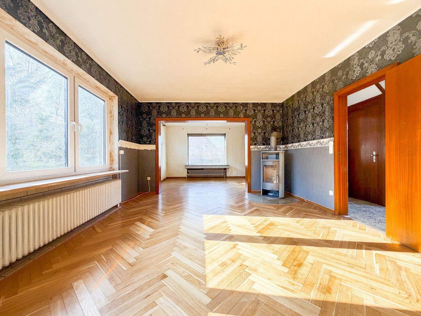 Immobilie in Heist - Einfamilienhaus mit weiterem Entwicklungsspielraum! - Bild 3
