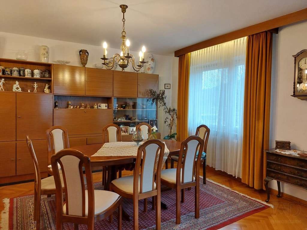 Immobilie in Bad Brückenau - Ihr neues Zuhause: 249 m2 Wohnfläche EFH mit Garten und Garage in Bad Brückenau - Bild 1