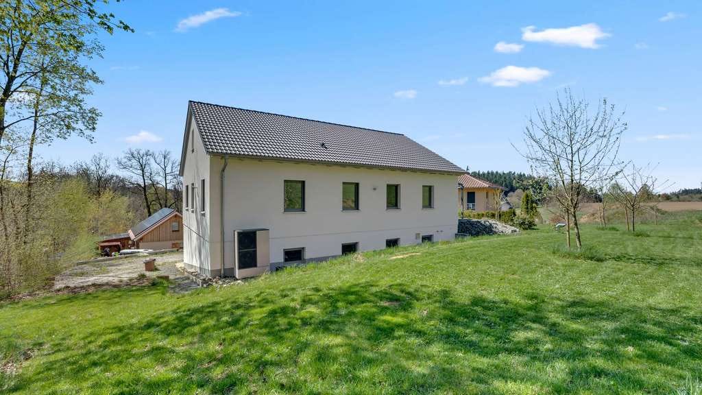 Immobilie in Wirsberg - Baujahr 2021! Energieeffizientes Einfamilienhaus in naturnaher Lage mit hochwertiger Ausstattung - Bild 3